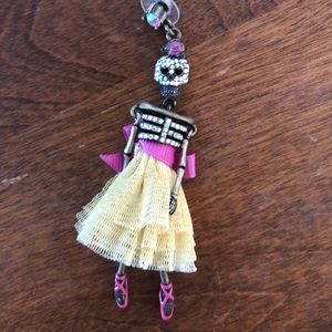 Betsey Johnson single earring